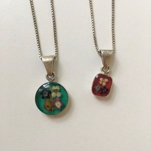 4 for $25 NWOT PAIR OF FLOWER NECKLACES